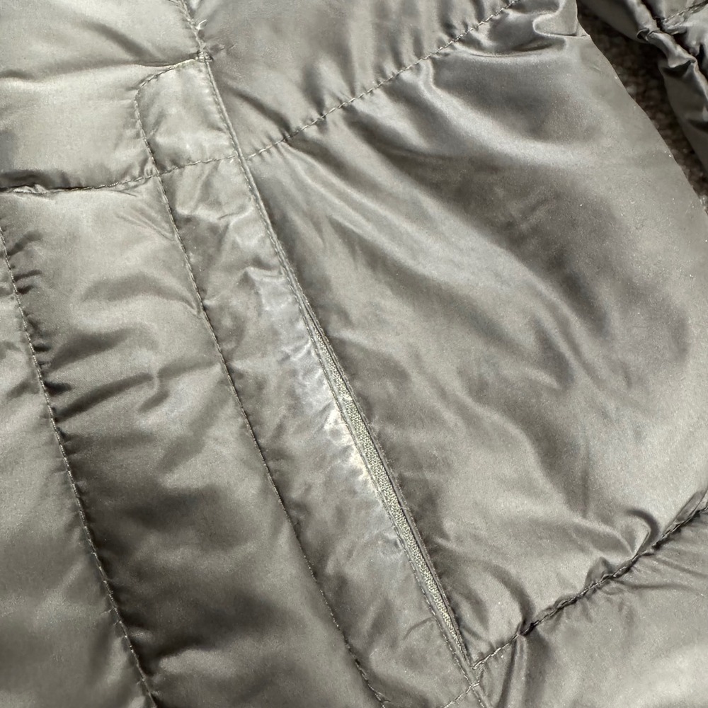 The North Face Metropolis Parka Womens XL Dark Olive Green Down Puffer Coat - Picture 11 of 15